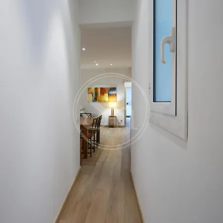 Bonito Apartamento Cerca De Plaza Espana Barcelona Exterior photo
